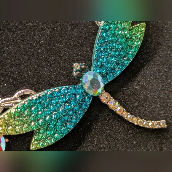 Betsy Johnson Dragonfly Charm Necklace - NWT - Picture 4 of 9